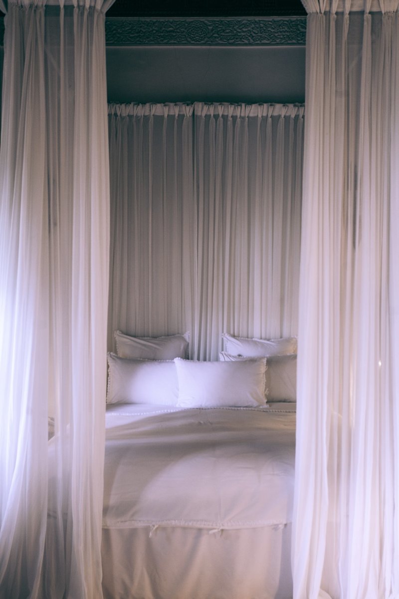 Une chambre blanche